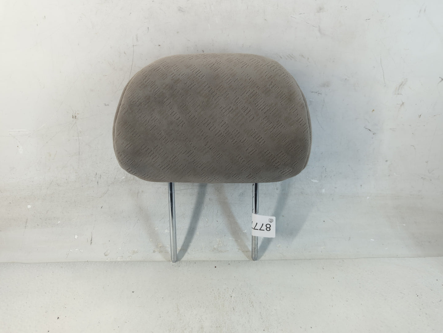2004-2006 Hyundai Elantra Headrest Head Rest Front Driver Passenger Seat Fits Fits 2004 2005 2006 OEM Used Auto Parts - Oemu