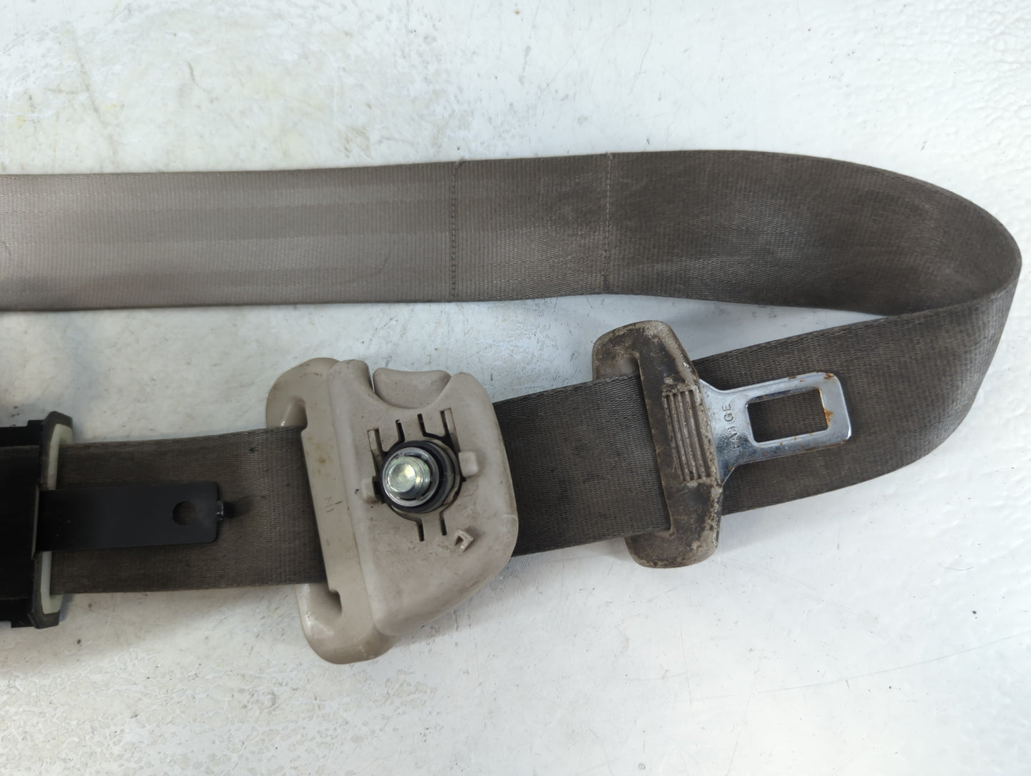 2004-2006 Hyundai Elantra Passenger Front Seatbelt Retractor - Oemusedautoparts1.com