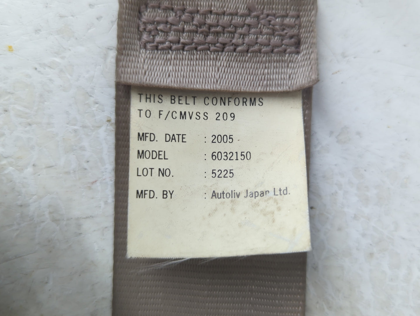 2004-2006 Hyundai Elantra Passenger Front Seatbelt Retractor - Oemusedautoparts1.com