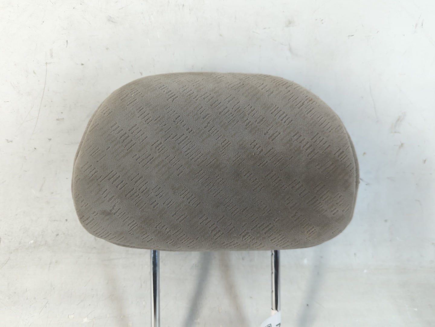 2004-2006 Hyundai Elantra Headrest Head Rest Front Driver Passenger Seat Fits Fits 2004 2005 2006 OEM Used Auto Parts - Oemu