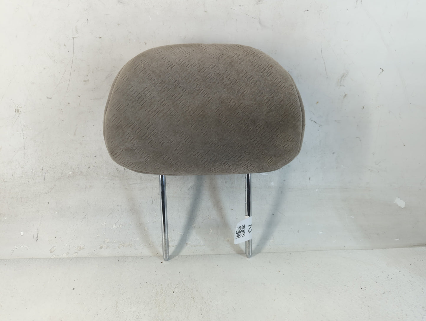 2004-2006 Hyundai Elantra Headrest Head Rest Front Driver Passenger Seat Fits Fits 2004 2005 2006 OEM Used Auto Parts - Oemu