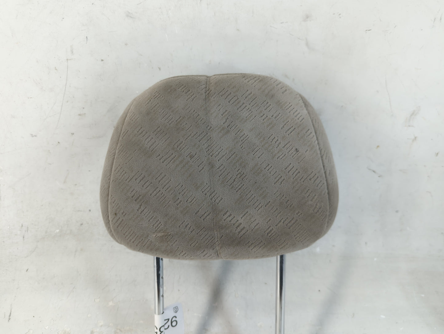 2004-2006 Hyundai Elantra Headrest Head Rest Front Driver Passenger Seat Fits Fits 2004 2005 2006 OEM Used Auto Parts - Oemu
