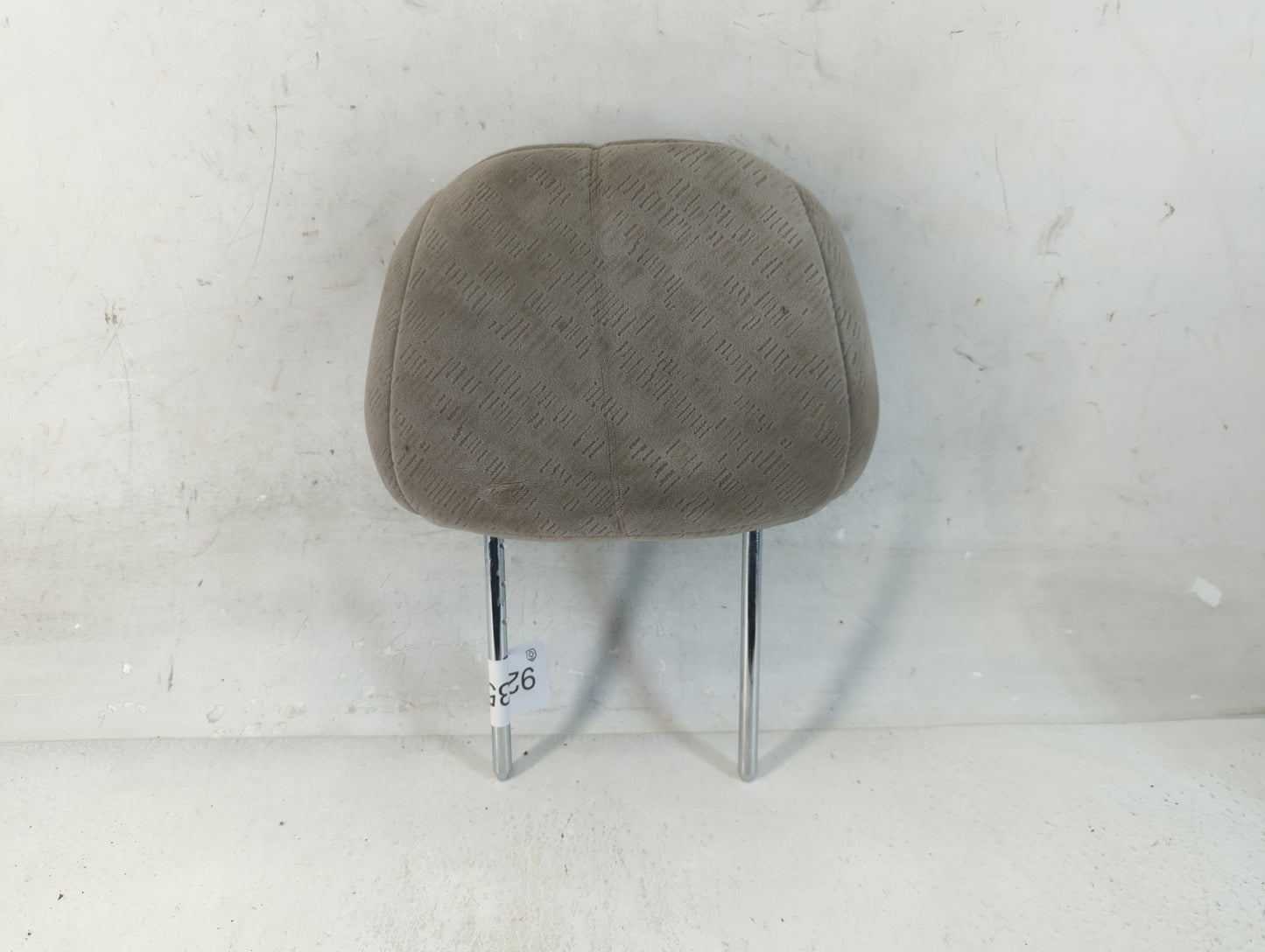 2004-2006 Hyundai Elantra Headrest Head Rest Front Driver Passenger Seat Fits Fits 2004 2005 2006 OEM Used Auto Parts - Oemu