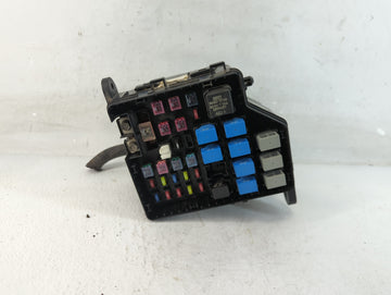 2001-2006 Hyundai Santa Fe Fusebox Fuse Box Panel Relay Module P/N:91288-26203 Fits Fits 2001 2002 2003 2004 2005 2006 OEM U