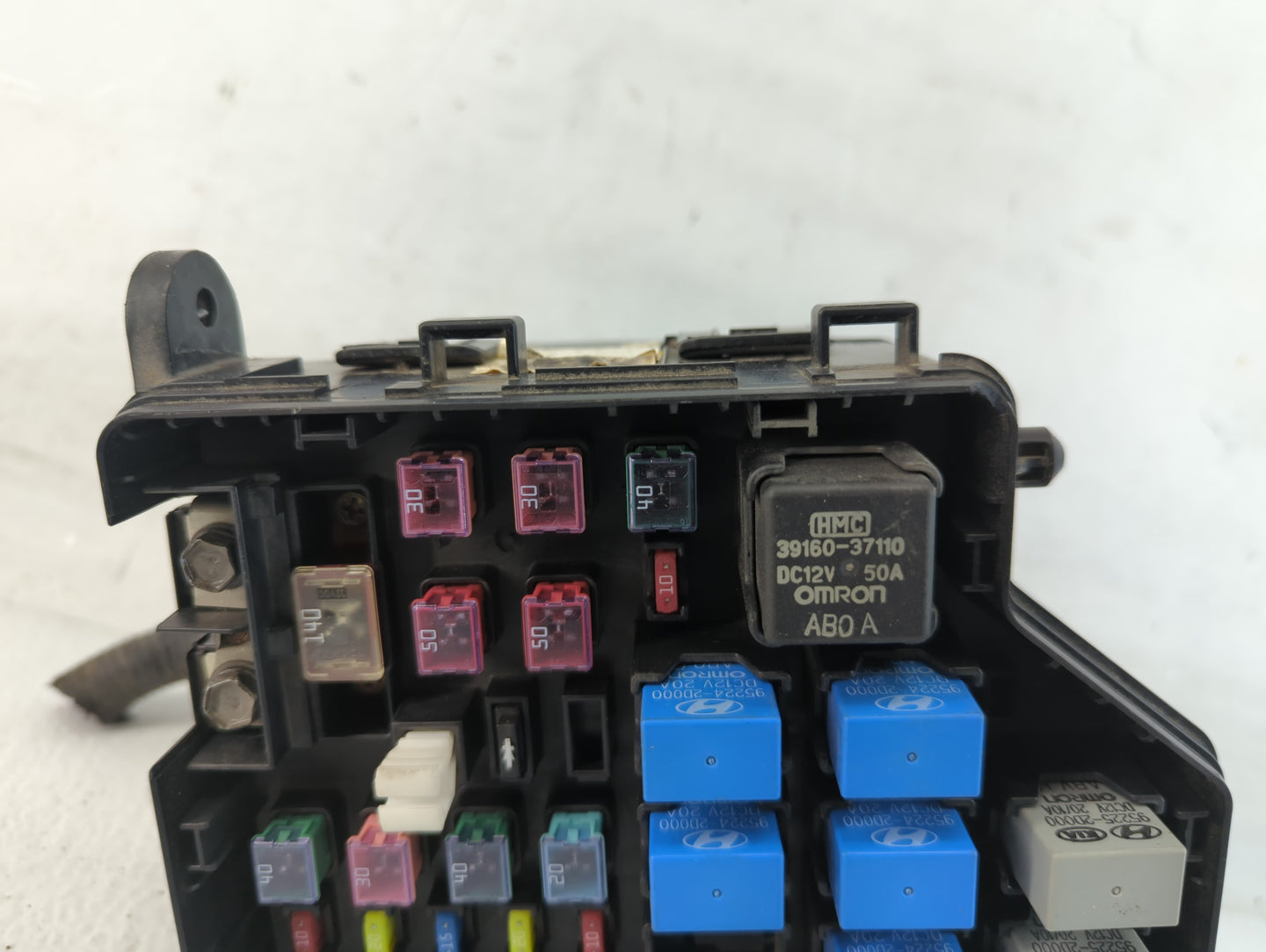 2001-2006 Hyundai Santa Fe Fusebox Fuse Box Panel Relay Module P/N:91288-26203 Fits Fits 2001 2002 2003 2004 2005 2006 OEM U
