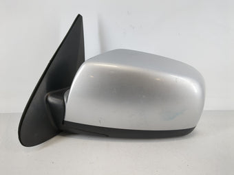 compare product 2005-2006 Hyundai Santa Fe Driver Side View Mirror - Left Door Mirror OEM Used