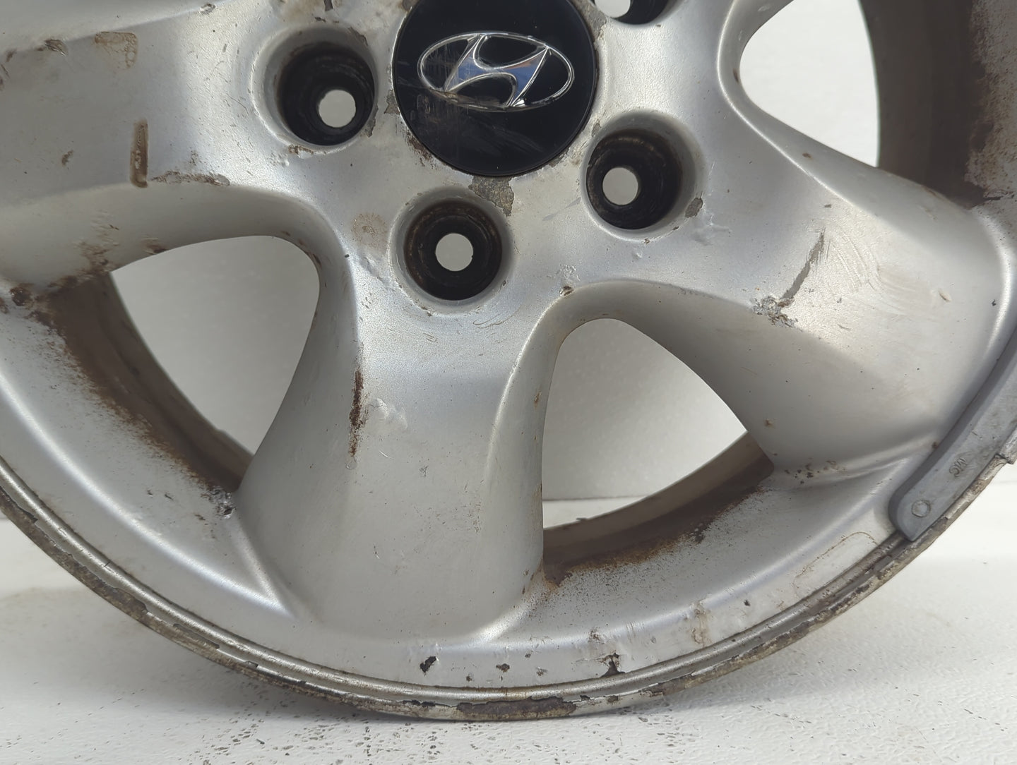 2005-2006 Hyundai Santa Fe Oem Wheel Rim Silver - Oemusedautoparts1.com