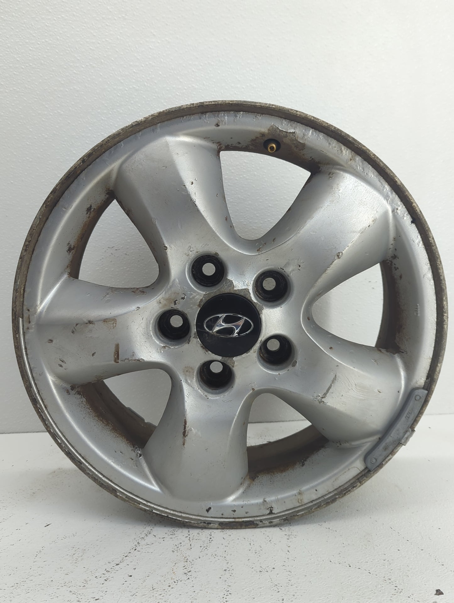 2005-2006 Hyundai Santa Fe Oem Wheel Rim Silver - Oemusedautoparts1.com