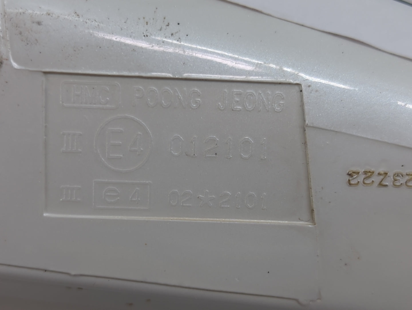 1999-2005 Hyundai Sonata Driver Side View Mirror - Left Door Mirror OEM Used - Oemusedautoparts1.com