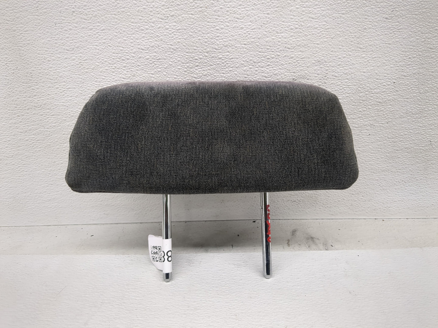 2002-2005 Hyundai Sonata Headrest Head Rest Rear Center Seat Fits Fits 2002 2003 2004 2005 OEM Used Auto Parts - Oemusedauto