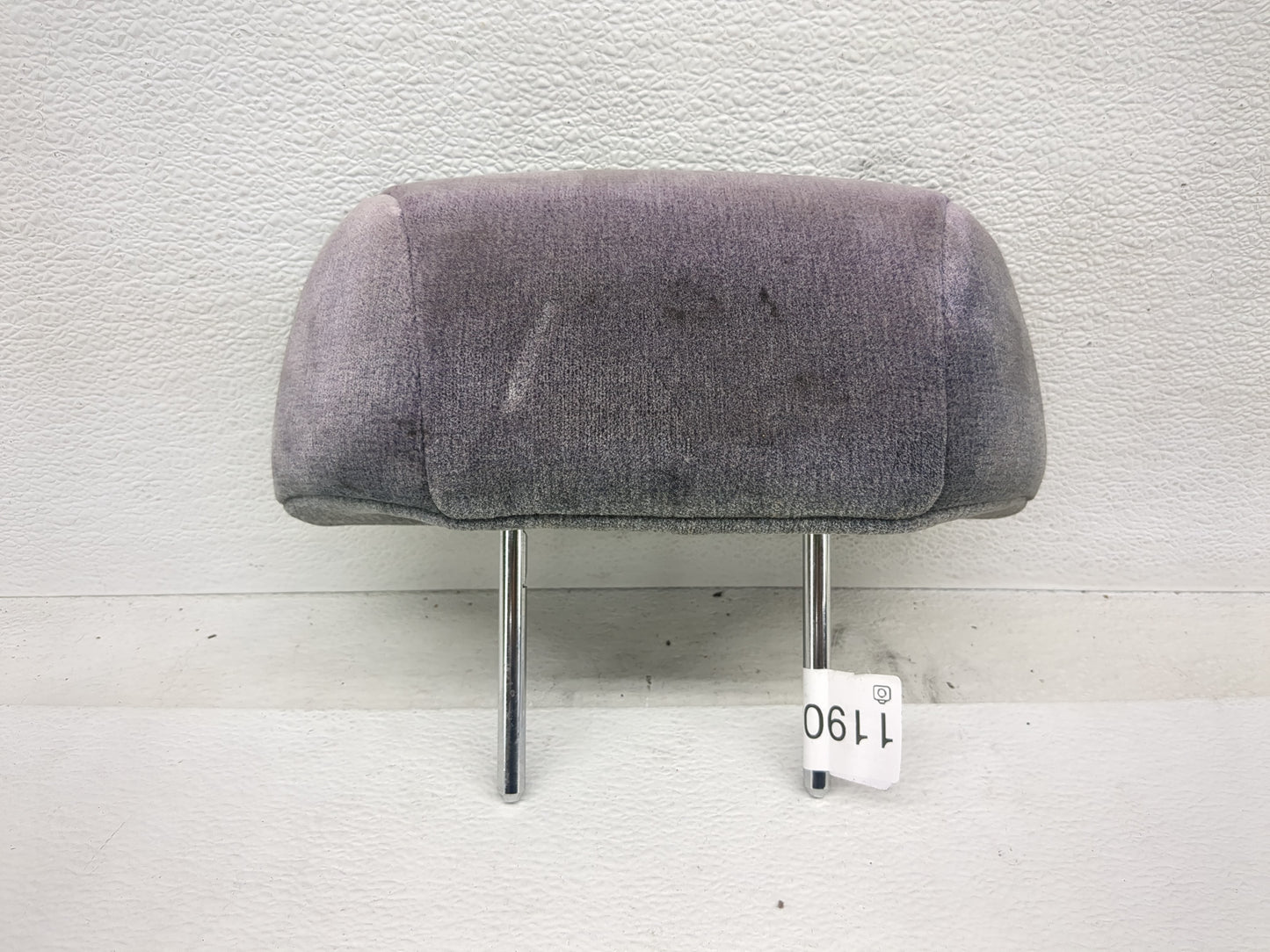 2002-2005 Hyundai Sonata Headrest Head Rest Rear Center Seat Fits Fits 2002 2003 2004 2005 OEM Used Auto Parts - Oemusedauto