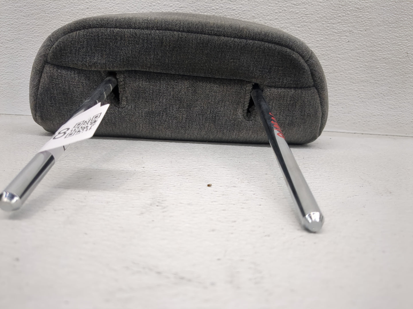 2002-2005 Hyundai Sonata Headrest Head Rest Front Driver Passenger Seat Fits Fits 2002 2003 2004 2005 OEM Used Auto Parts - 