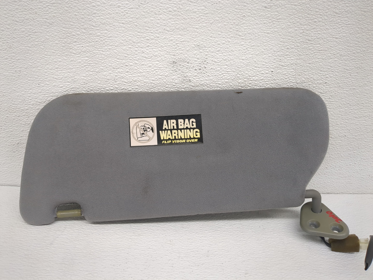 2002-2005 Hyundai Sonata Sun Visor Shade Replacement Passenger Right Mirror Fits Fits 2002 2003 2004 2005 OEM Used Auto Part