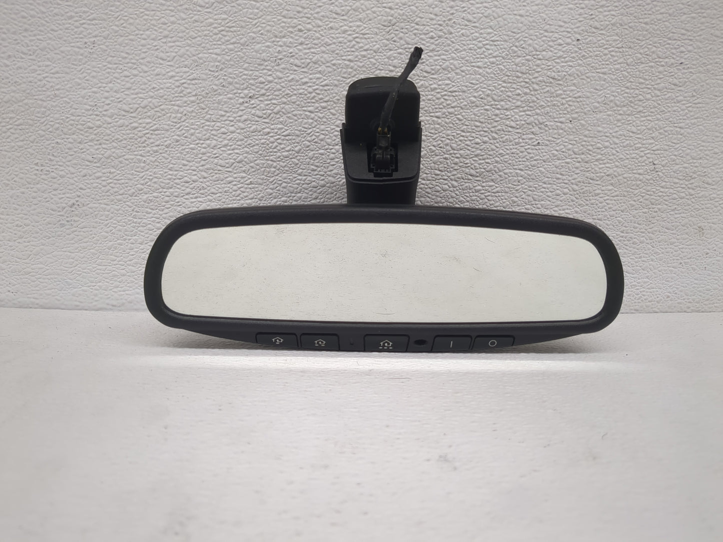 2003-2005 Hyundai Sonata Interior Rear View Mirror Replacement OEM P/N:E11015616 Fits Fits 2001 2002 2003 2004 2005 2006 200