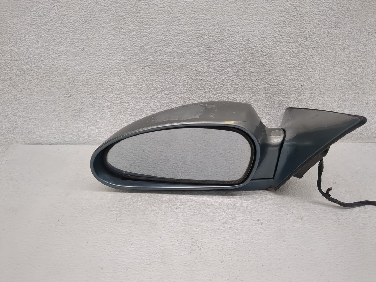 1999-2005 Hyundai Sonata Driver Side View Mirror - Left Door Mirror OEM Used - Oemusedautoparts1.com