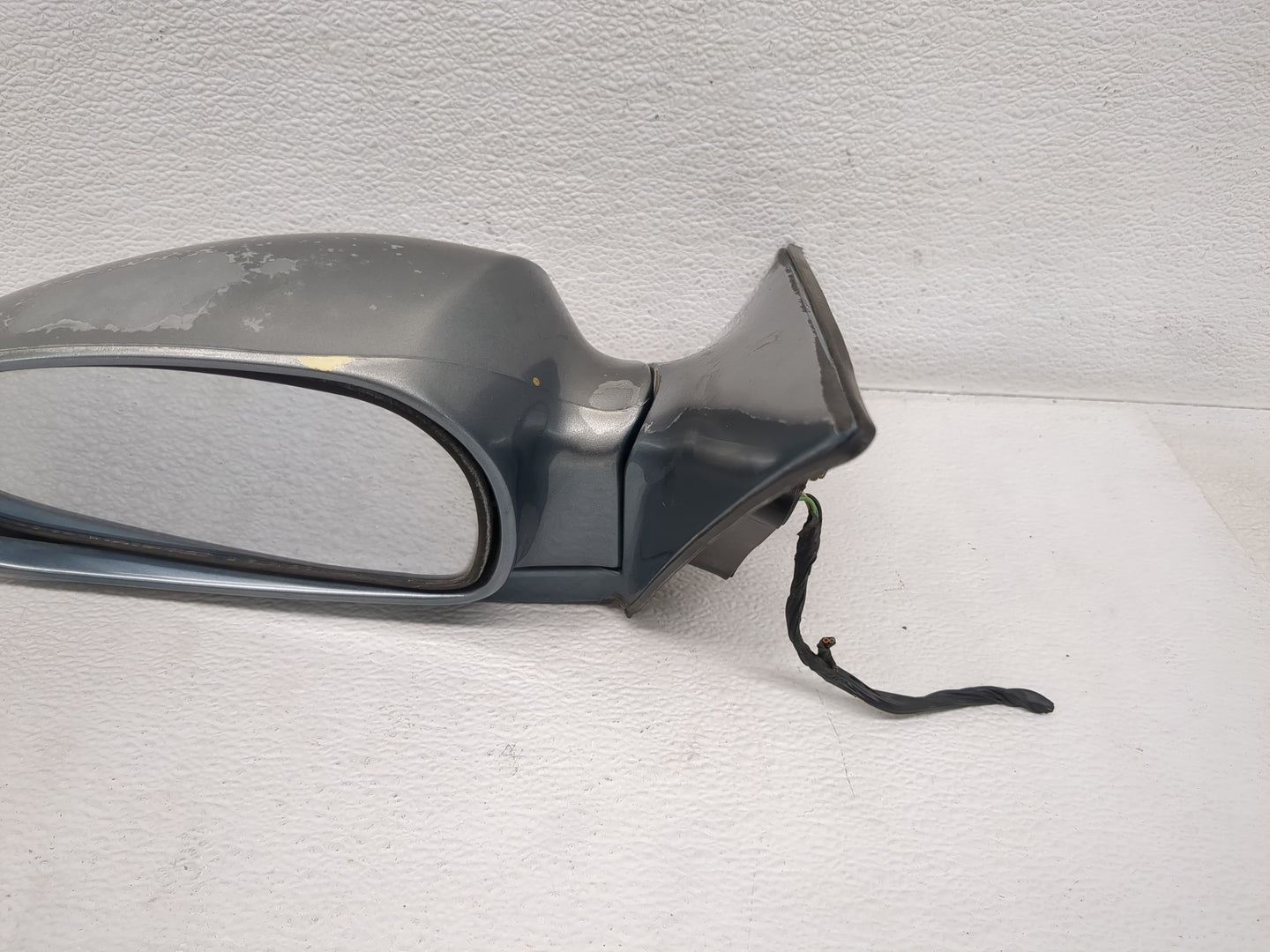 1999-2005 Hyundai Sonata Driver Side View Mirror - Left Door Mirror OEM Used - Oemusedautoparts1.com