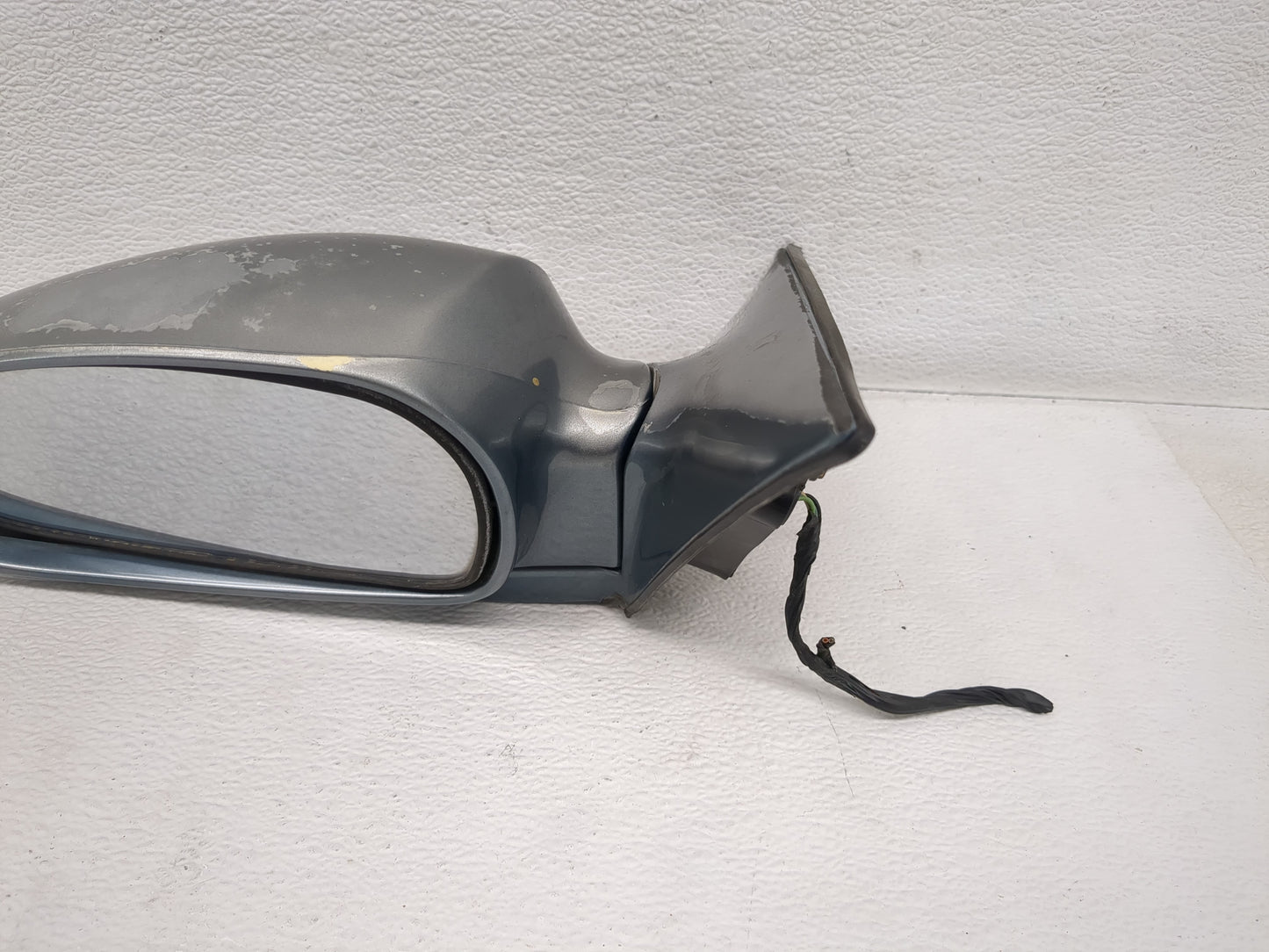 1999-2005 Hyundai Sonata Driver Side View Mirror - Left Door Mirror OEM Used - Oemusedautoparts1.com