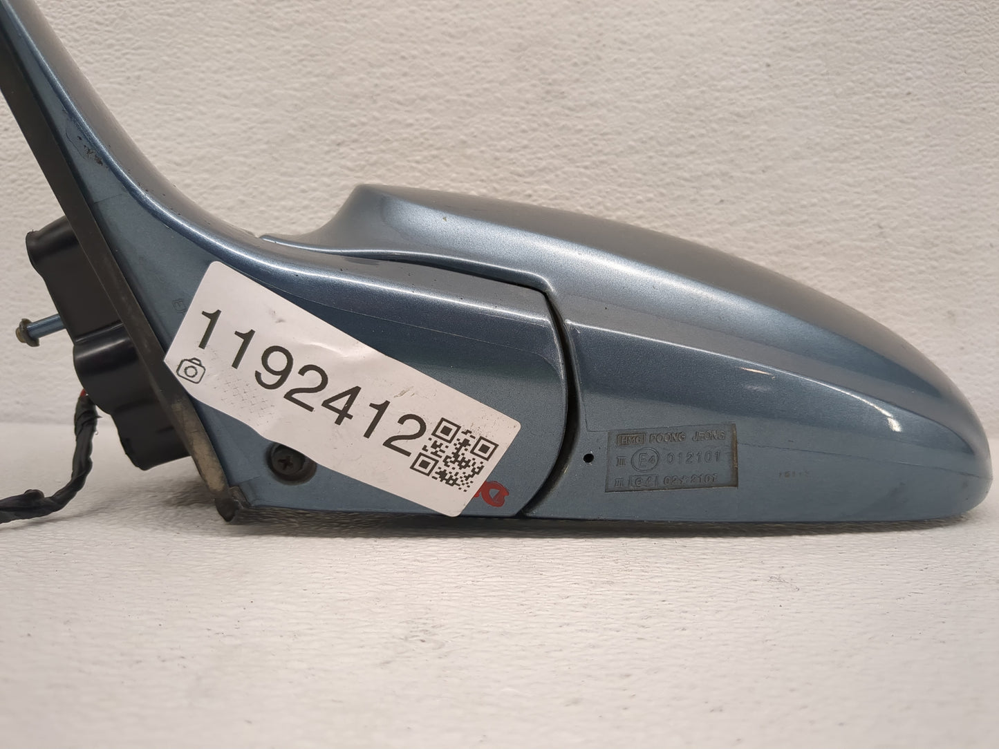 1999-2005 Hyundai Sonata Driver Side View Mirror - Left Door Mirror OEM Used - Oemusedautoparts1.com