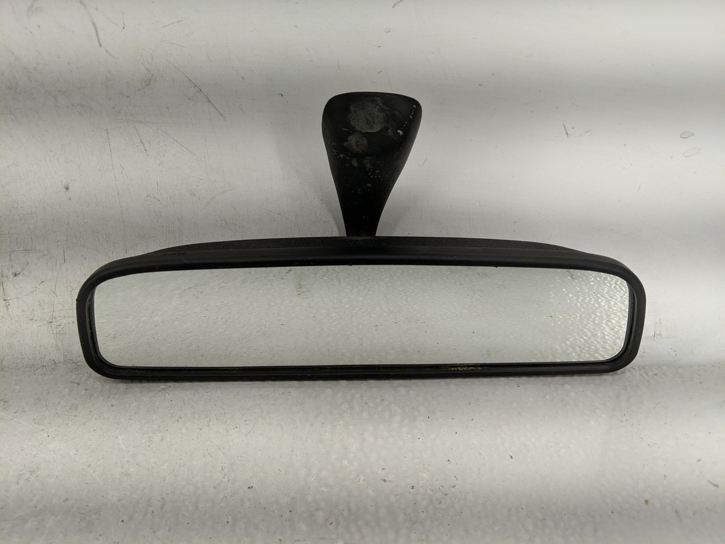2000-2005 Hyundai Sonata Interior Rear View Mirror Replacement OEM P/N:E11025400 Fits OEM Used Auto Parts - Oemusedautoparts