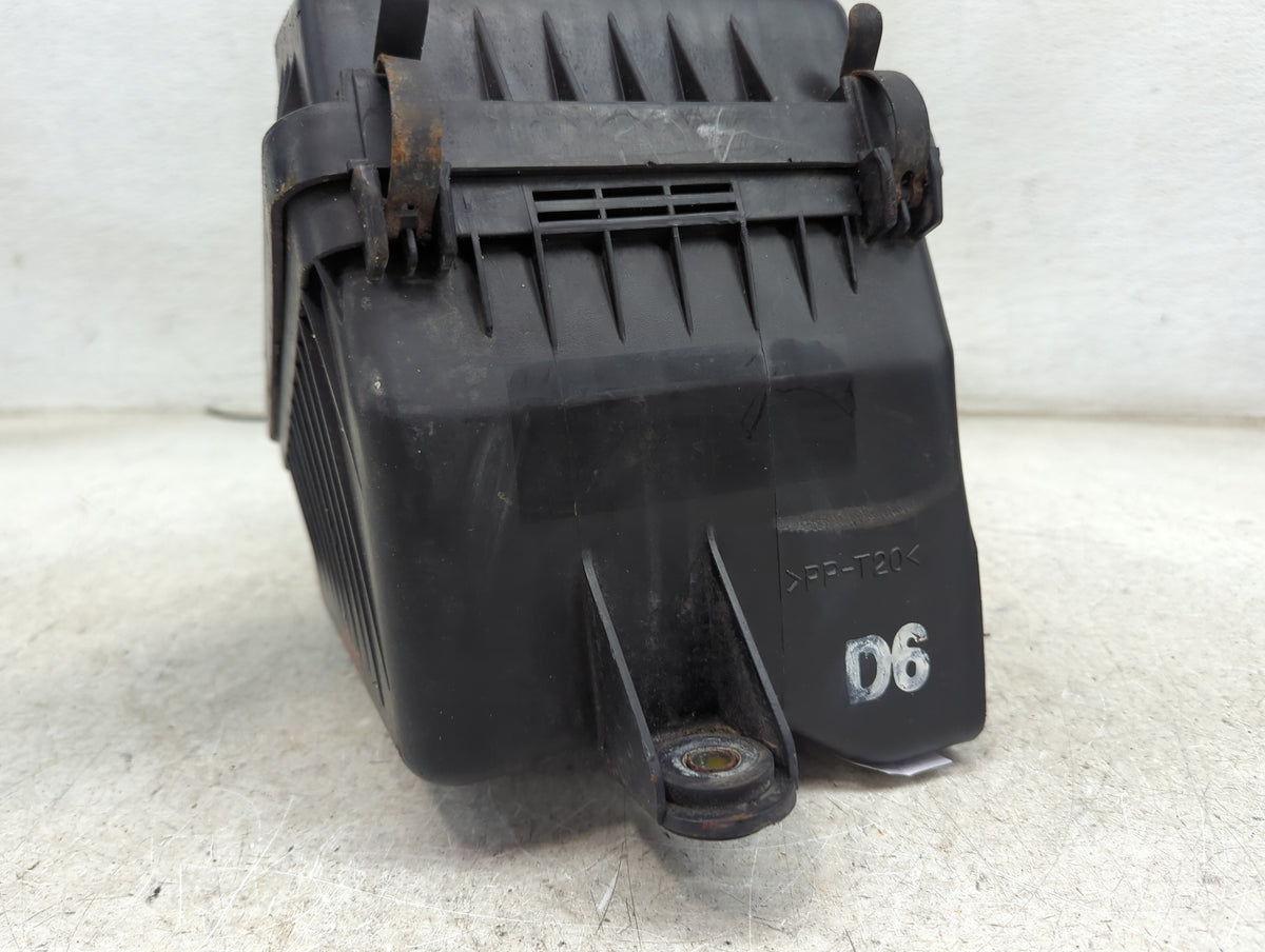 2001-2005 Hyundai Sonata Air Cleaner Intake-duct Hose Tube 1498336 - Oemusedautoparts1.com