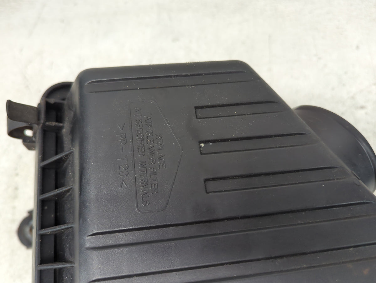 2001-2005 Hyundai Sonata Air Cleaner Intake-duct Hose Tube 1498336 - Oemusedautoparts1.com