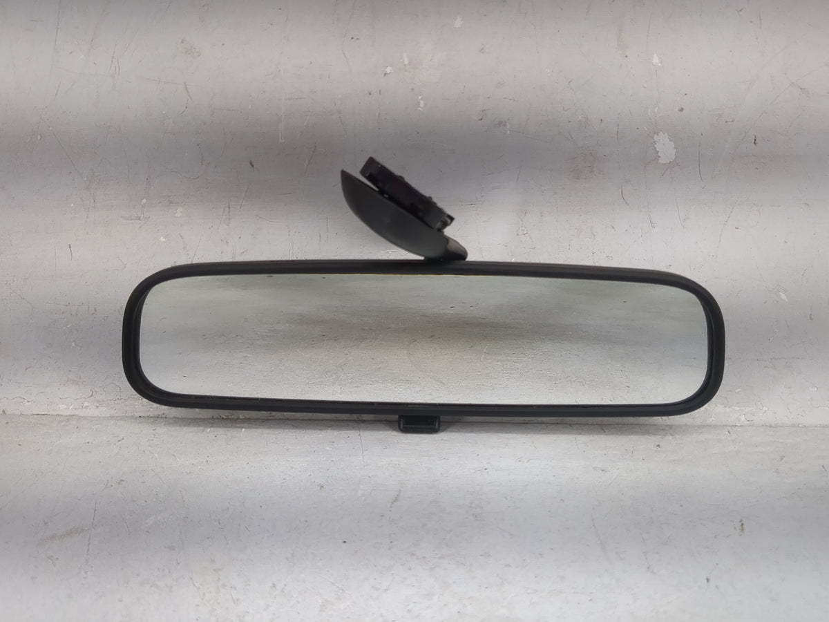 2005 Hyundai Sonata Interior Rear View Mirror Replacement OEM P/N:E13 010082 Fits OEM Used Auto Parts - Oemusedautoparts1.co