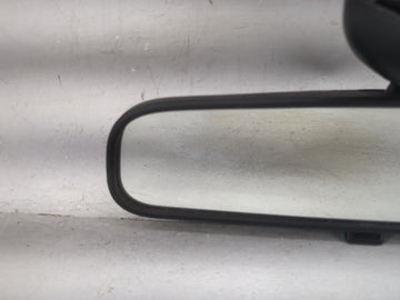 2005 Hyundai Sonata Interior Rear View Mirror Replacement OEM P/N:E13 010082 Fits OEM Used Auto Parts