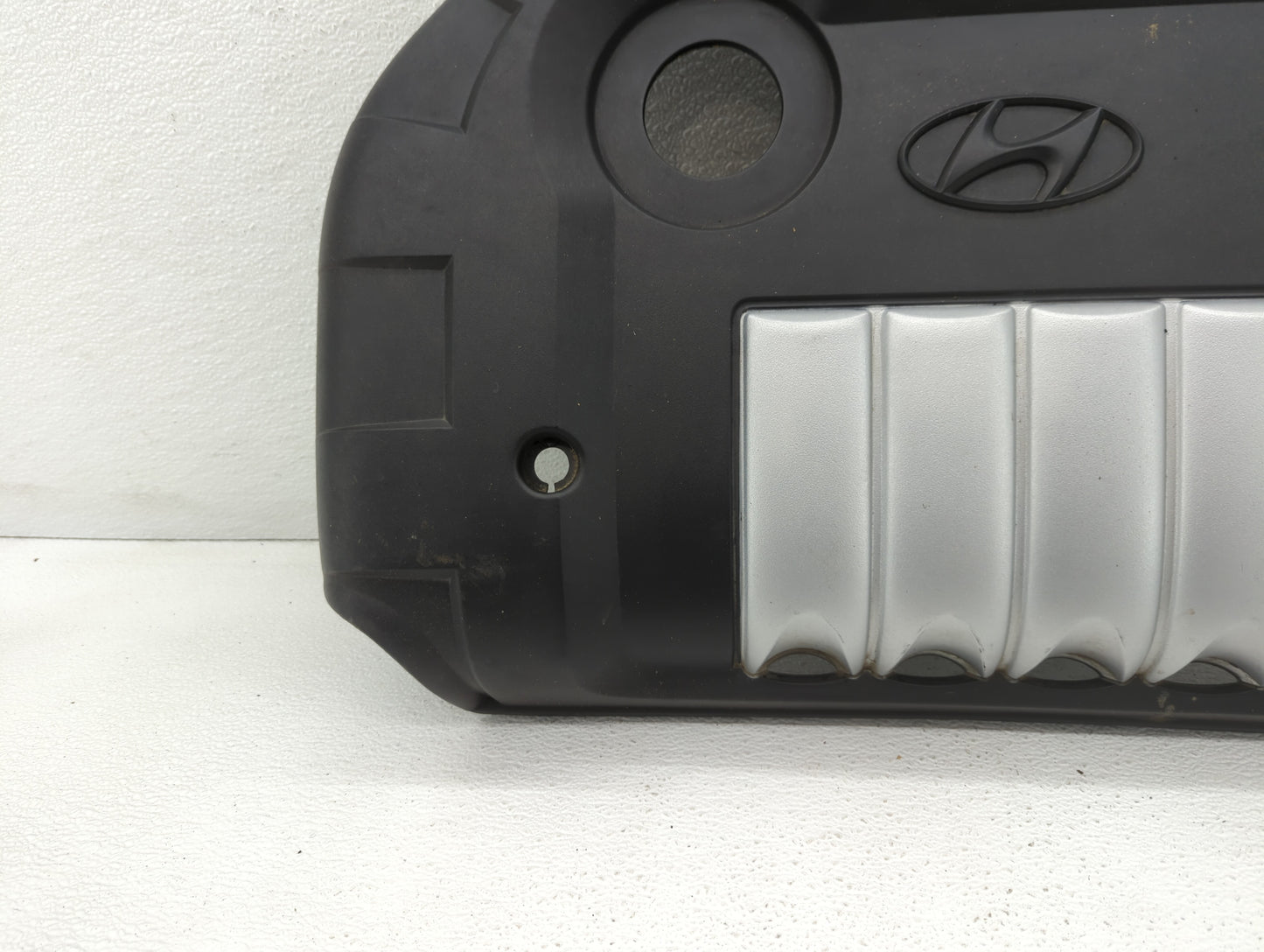 2005 Hyundai Sonata Engine Cover - Oemusedautoparts1.com