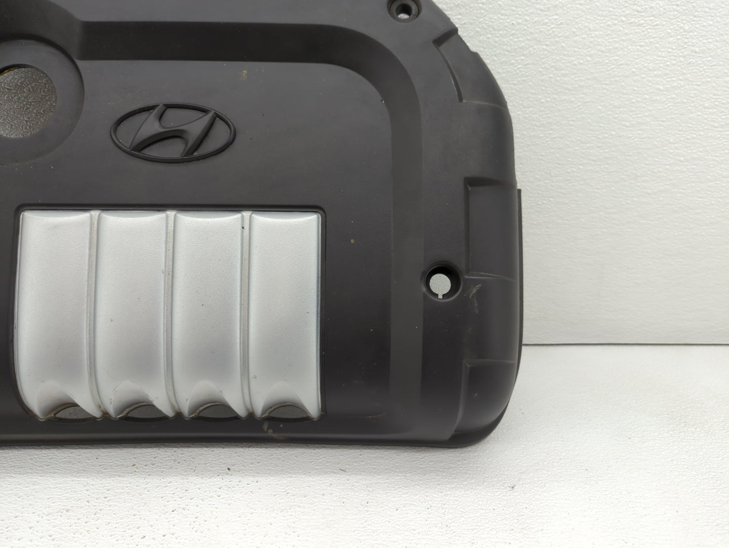 2005 Hyundai Sonata Engine Cover - Oemusedautoparts1.com
