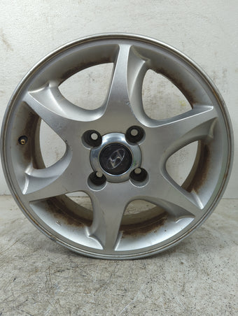 compare product 2005 Hyundai Sonata Oem Wheel Rim 5013085