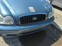 2002-2005 Hyundai Sonata Front Grille Bumper Not Included 5013244 - Oemusedautoparts1.com