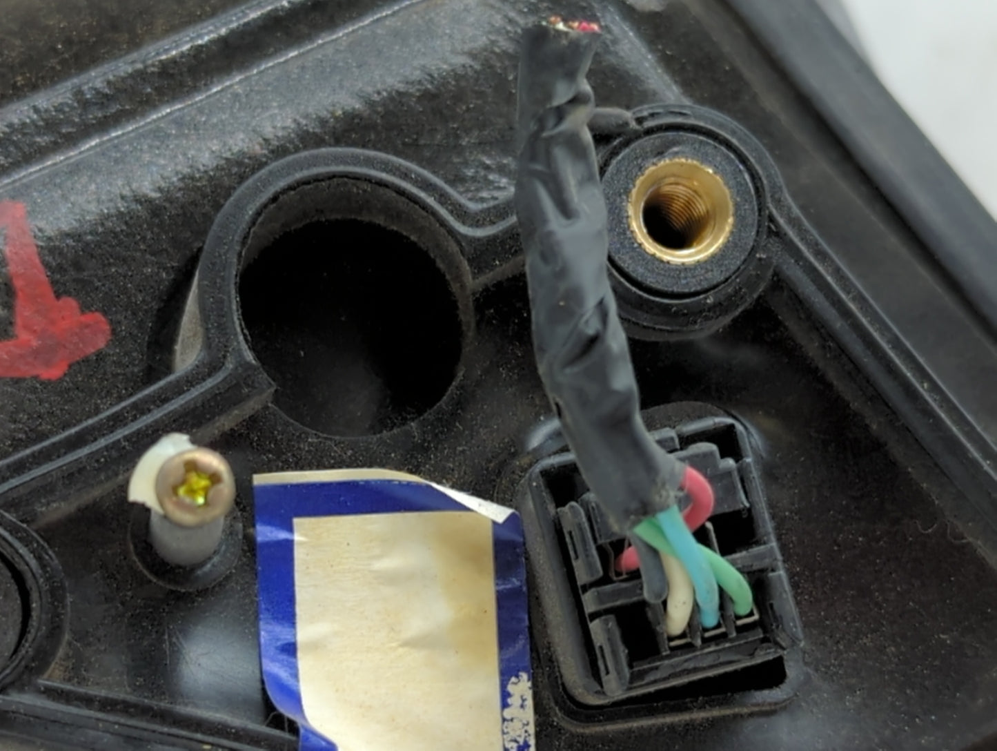 1999-2005 Hyundai Sonata Side Mirror Replacement Driver Left View Door Mirror P/N:E4012101 Fits OEM Used Auto Parts - Oemuse