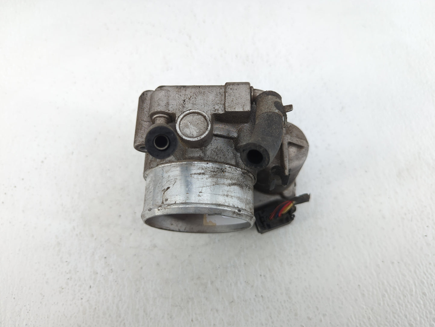 2015-2019 Hyundai Sonata Throttle Body P/N:35100-2G600 Fits Fits 2015 2016 2017 2018 2019 2020 2021 OEM Used Auto Parts - Oe