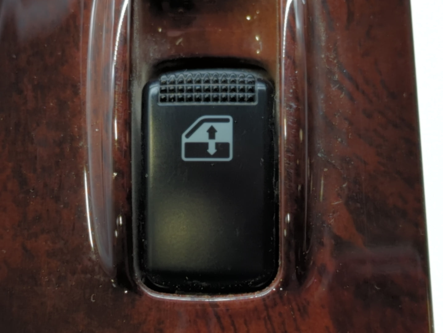 2002-2005 Hyundai Sonata Driver Left Rear Power Window Switch 621w03620 - Oemusedautoparts1.com