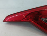 2002-2005 Hyundai Sonata Tail Light Assembly Passenger Right OEM P/N:9240402000 Fits Fits 2002 2003 2004 2005 OEM Used Auto 