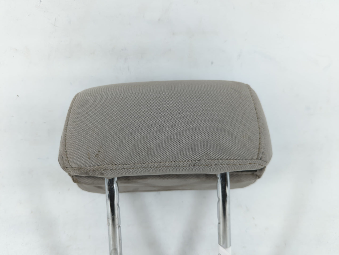2002-2005 Hyundai Sonata Headrest Head Rest Front Driver Passenger Seat Fits Fits 2002 2003 2004 2005 OEM Used Auto Parts - 