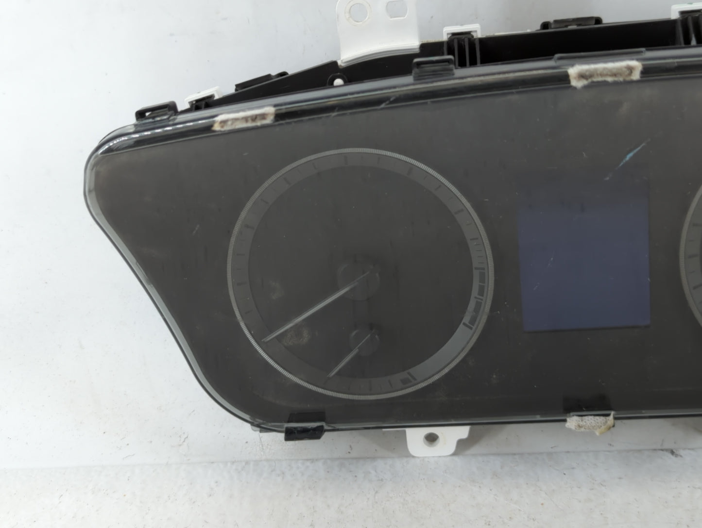 2003-2005 Hyundai Sonata Instrument Cluster Speedometer Gauges P/N:94001-C2000 Fits Fits 2003 2004 2005 OEM Used Auto Parts 