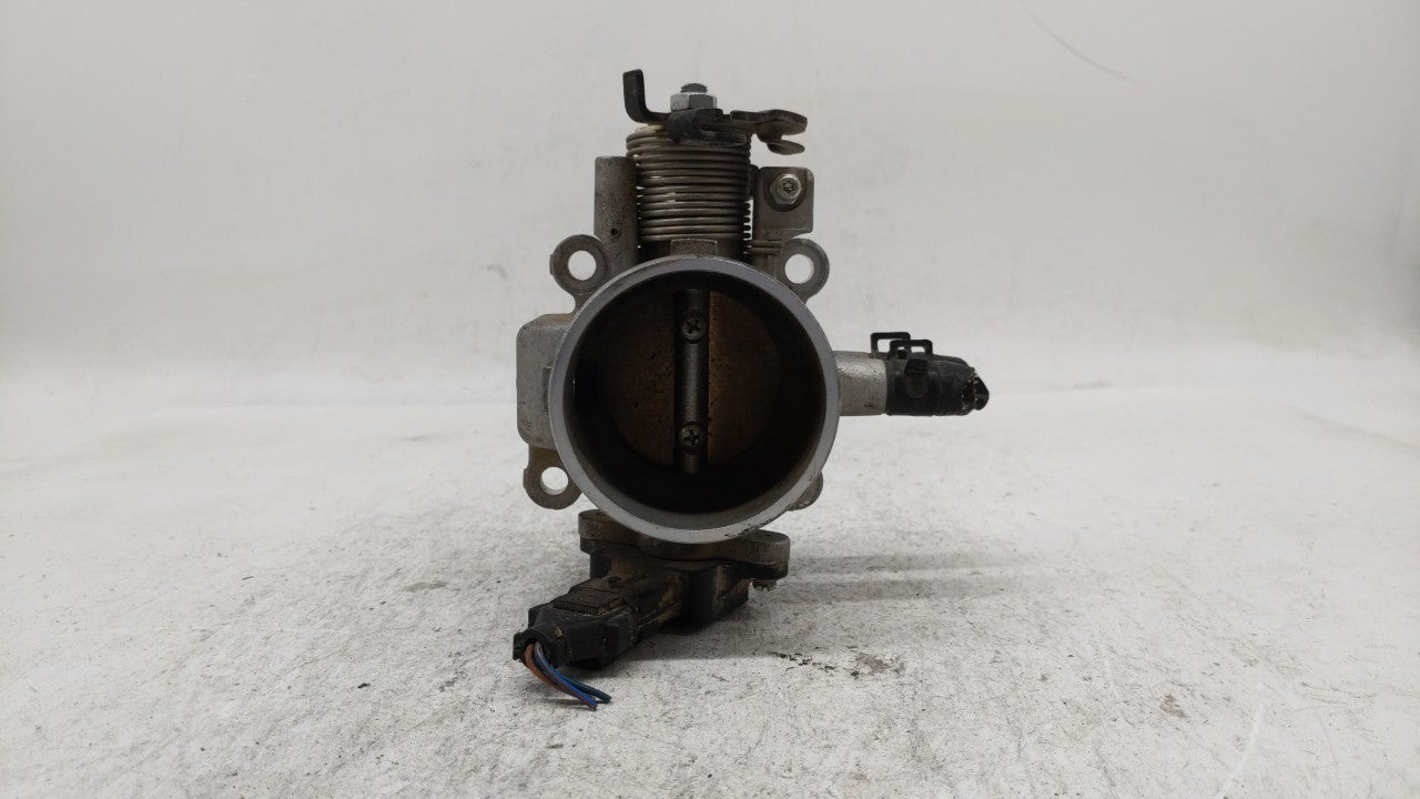 2004-2008 Hyundai Tiburon Throttle Body P/N:35400-23701 Fits Fits 2003 2004 2005 2006 2007 2008 2009 2010 OEM Used Auto Part