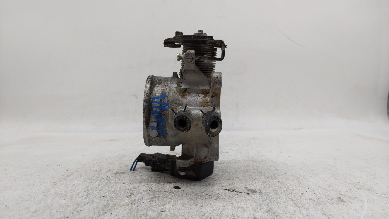 2004-2008 Hyundai Tiburon Throttle Body P/N:35400-23701 Fits Fits 2003 2004 2005 2006 2007 2008 2009 2010 OEM Used Auto Part