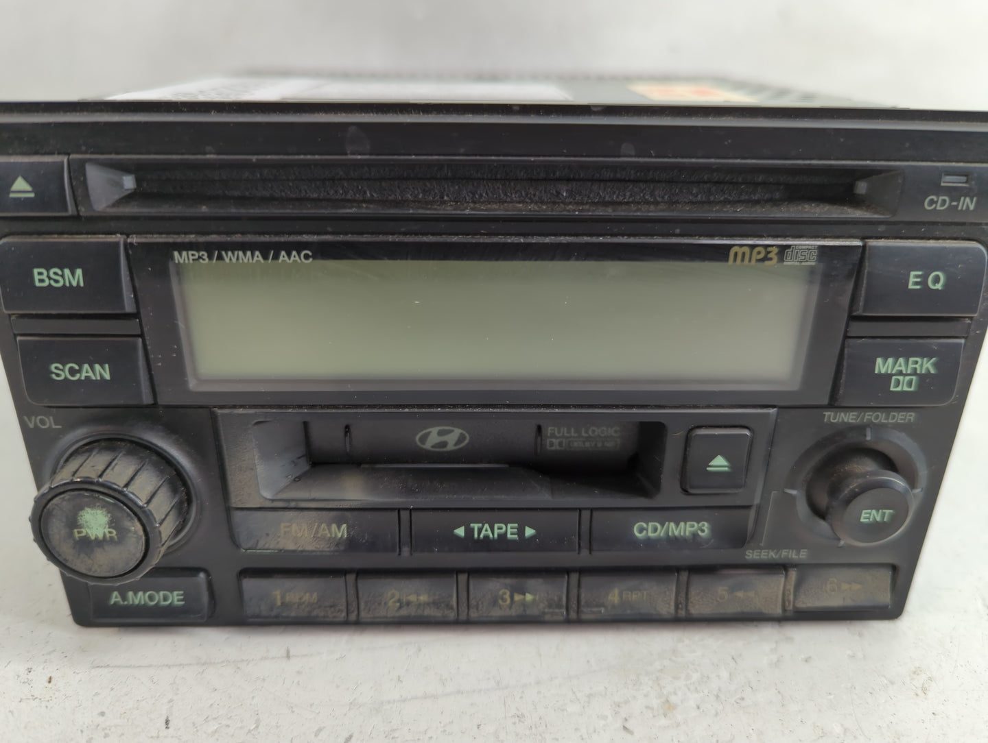 2005-2006 Hyundai Tucson Radio AM FM Cd Player Receiver Replacement P/N:96180-2E100 Fits Fits 2005 2006 OEM Used Auto Parts 