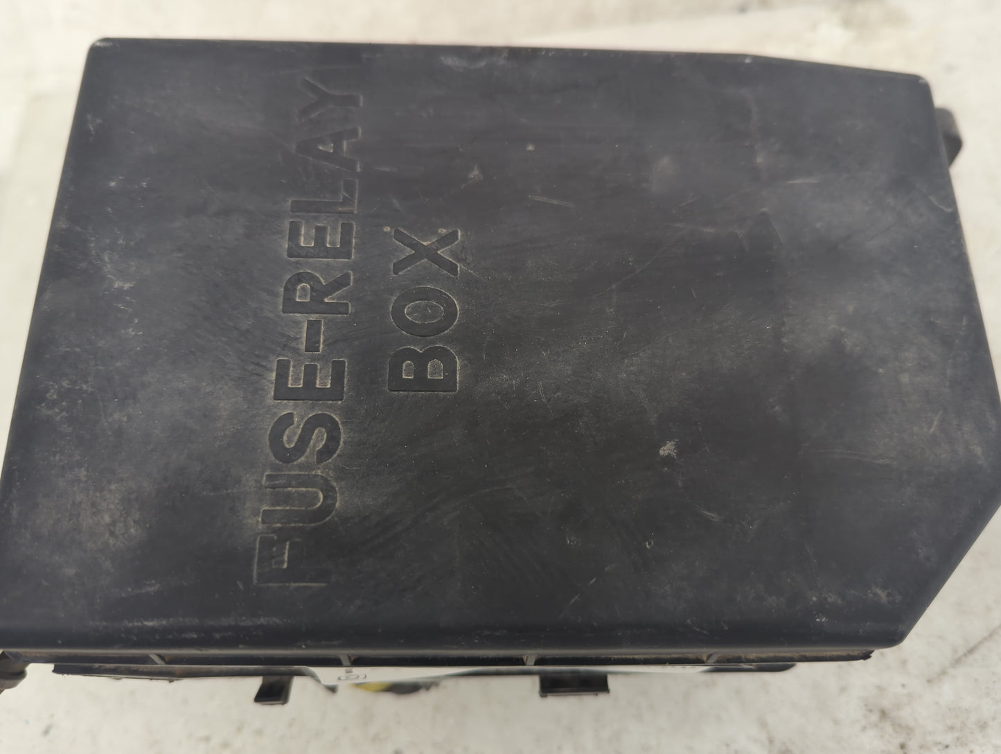 2005-2009 Hyundai Tucson Fusebox Fuse Box Panel Relay Module P/N:91202 2E862 Fits Fits 2005 2006 2007 2008 2009 OEM Used Aut