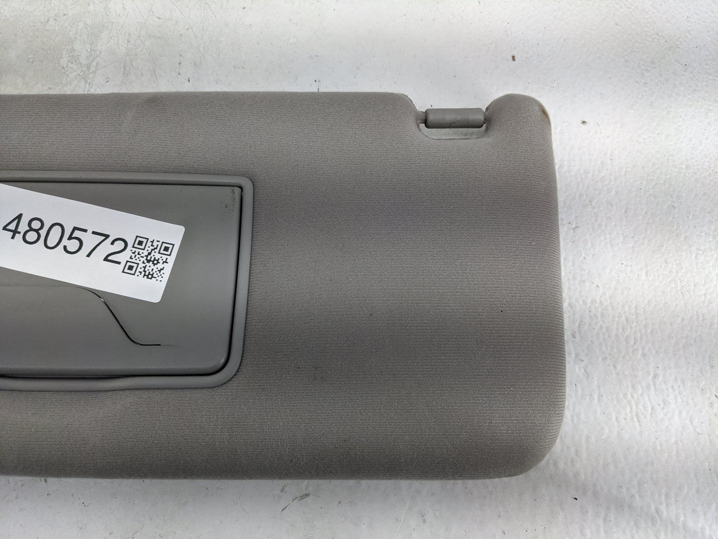 2005-2009 Hyundai Tucson Sun Visor Shade Replacement Driver Left Mirror Fits Fits 2005 2006 2007 2008 2009 OEM Used Auto Par
