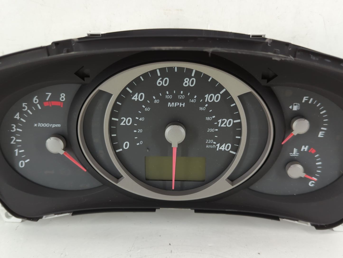 2005 Hyundai Tucson Instrument Cluster Speedometer Gauges Fits OEM Used Auto Parts - Oemusedautoparts1.com