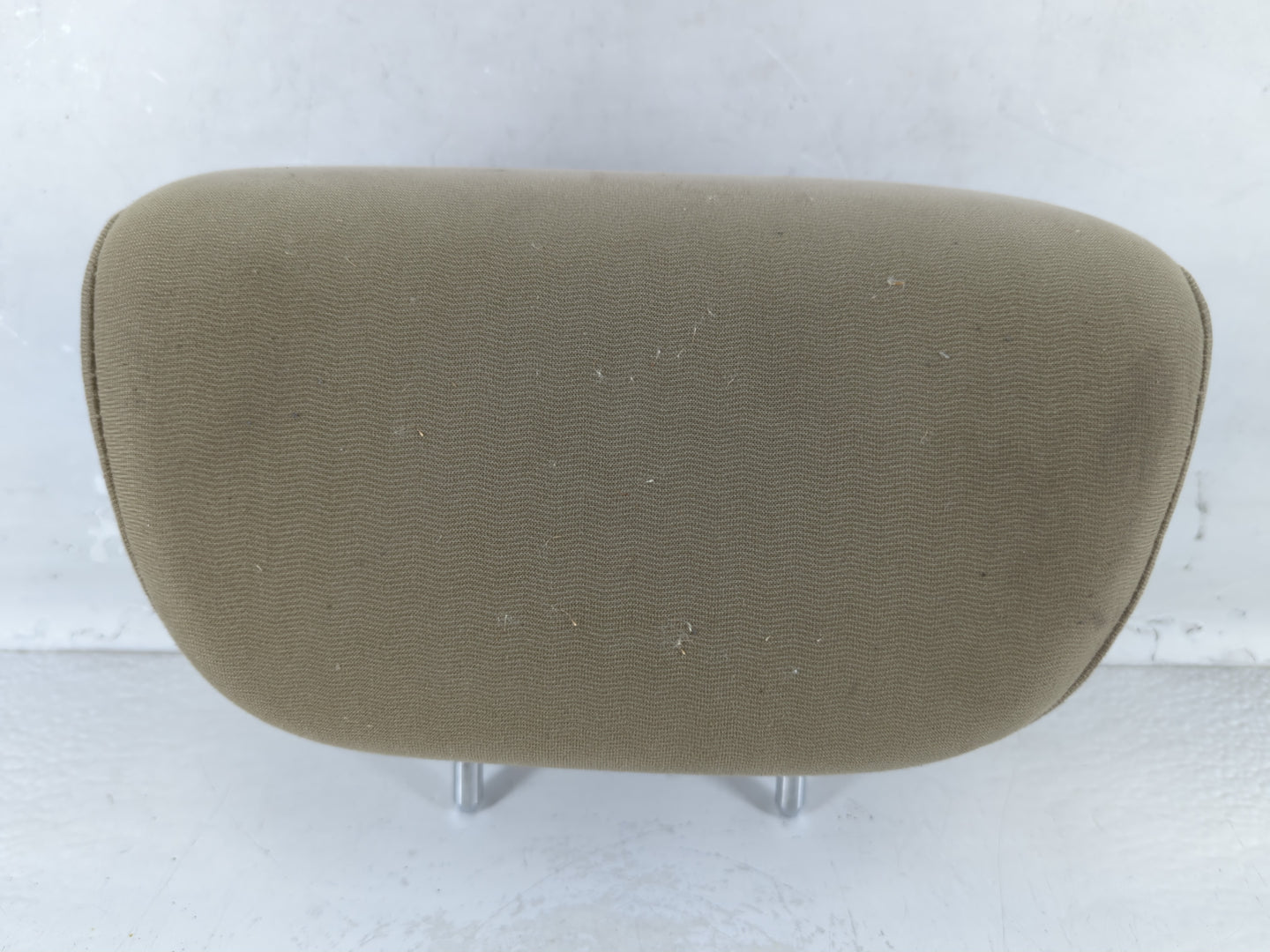 2005-2008 Hyundai Tucson Headrest Head Rest Front Driver Passenger Seat Fits Fits 2005 2006 2007 2008 OEM Used Auto Parts - 