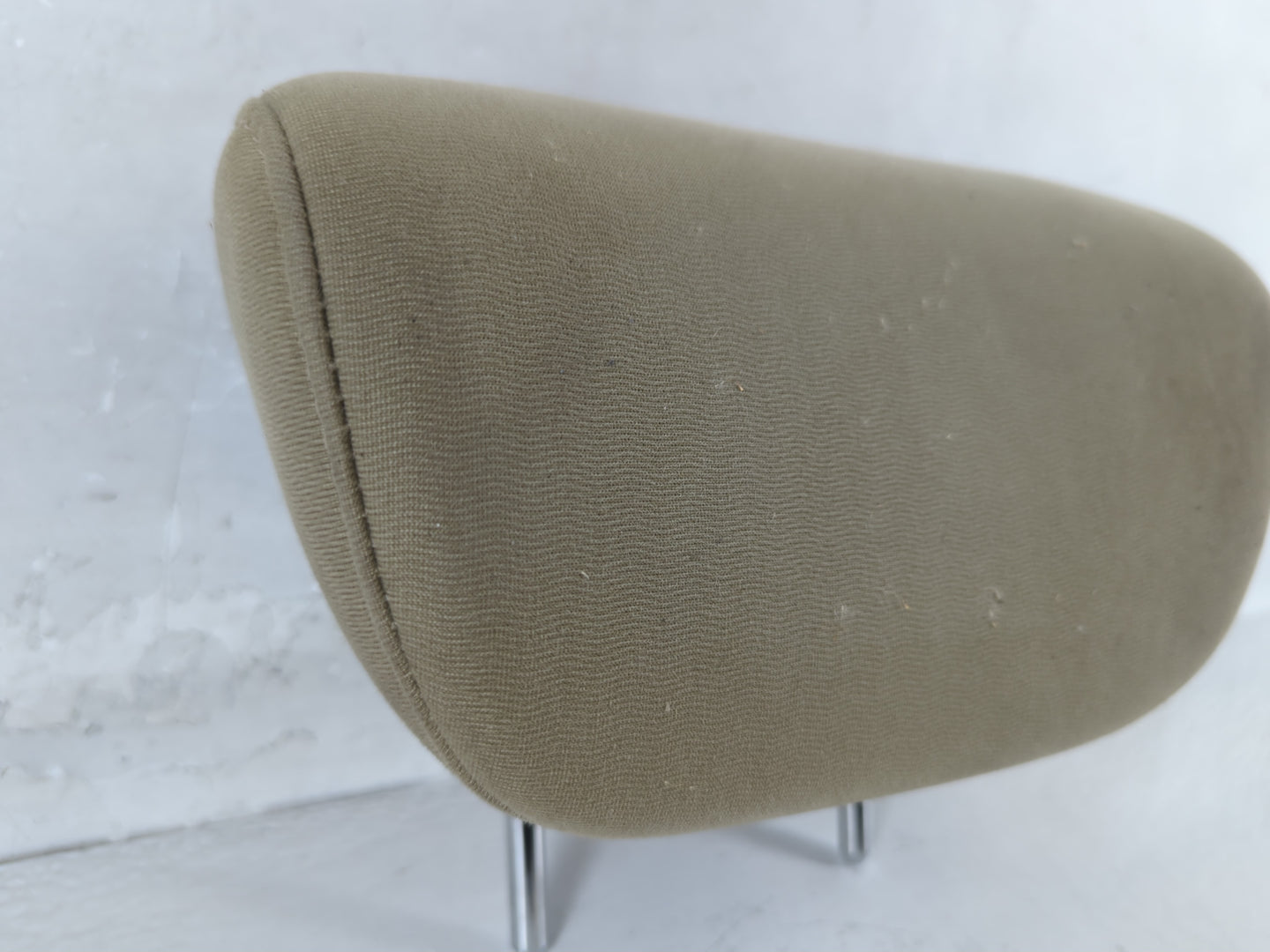 2005-2008 Hyundai Tucson Headrest Head Rest Front Driver Passenger Seat Fits Fits 2005 2006 2007 2008 OEM Used Auto Parts - 