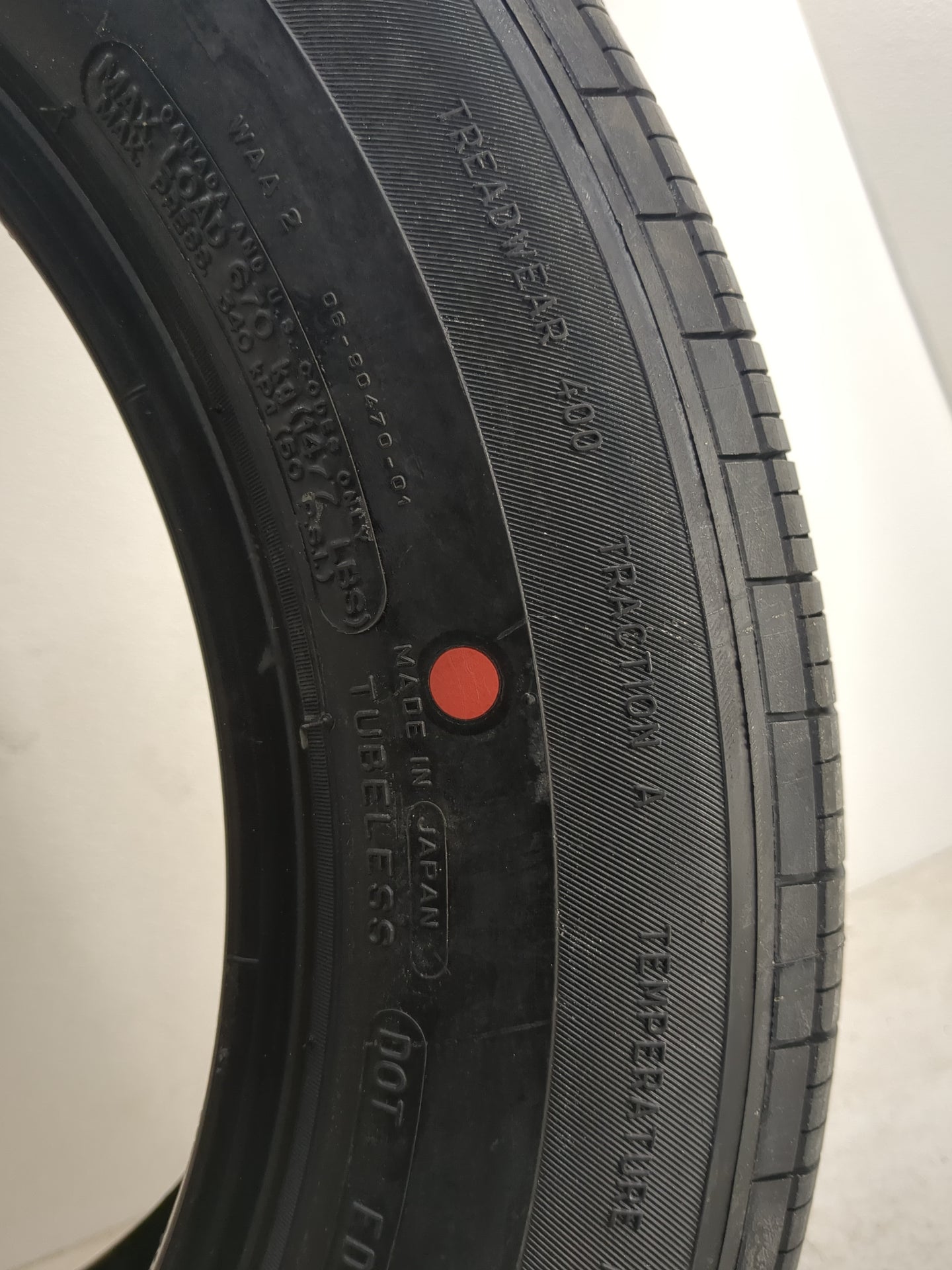 Used Tire 205/60R16 MICHELIN ENERGY MXV4 94H - Tread Depth 11/32 - Oemusedautoparts1.com