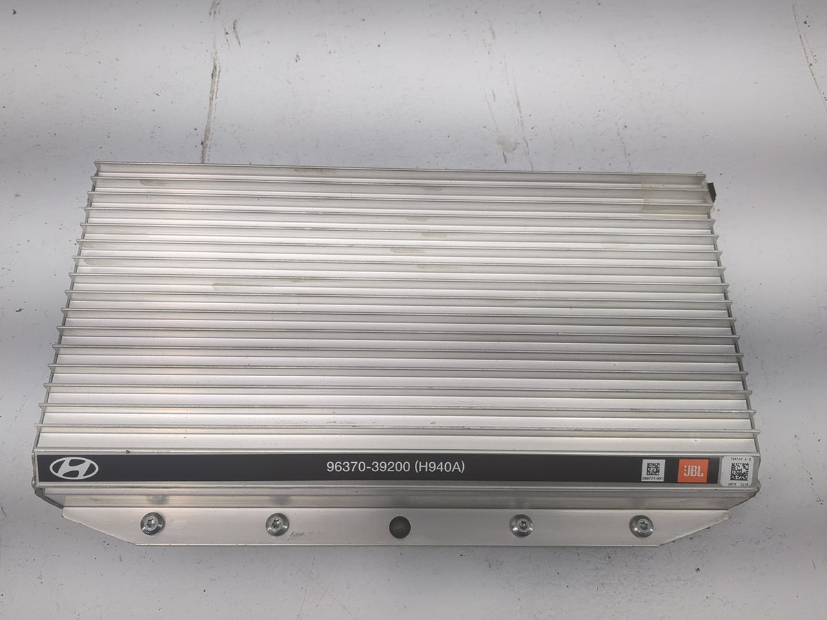 2003-2005 Hyundai Xg350 Radio Speaker Amplifier 96370-39200 - Oemusedautoparts1.com