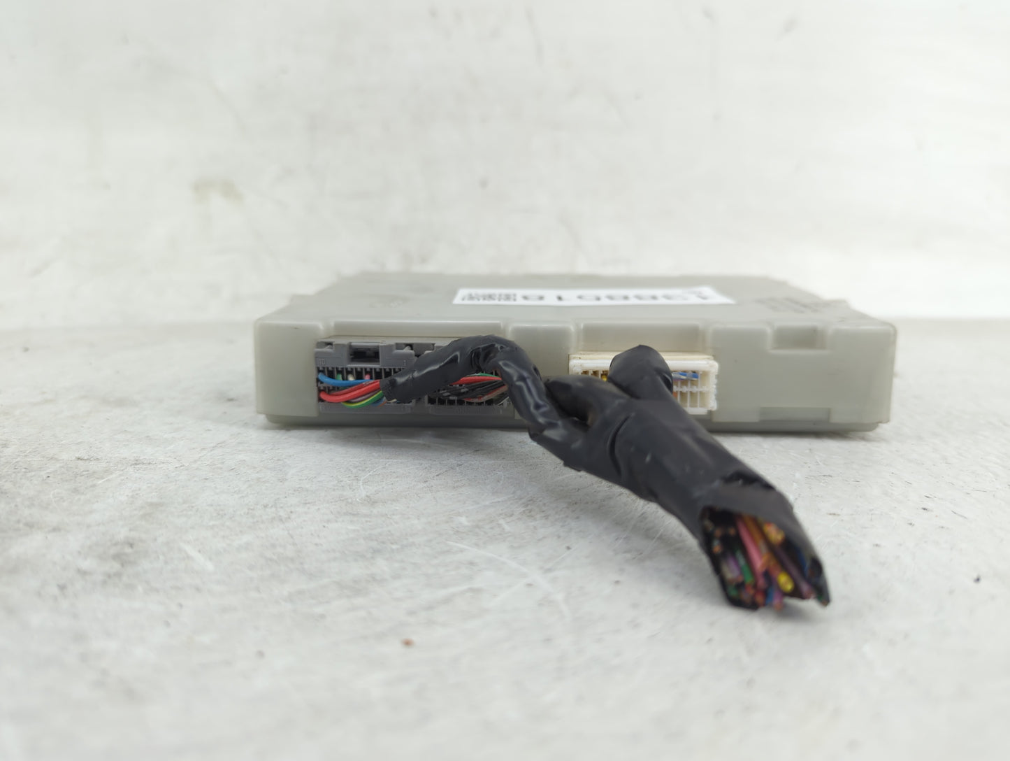 2005-2005 Infiniti Fx35 Temperature Control Module 27760 Cl000 - Oemusedautoparts1.com