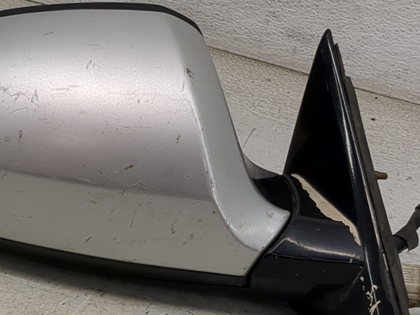 2003-2005 Infiniti Fx35 Passenger Side View Mirror - Right Door Mirror OEM Used - Oemusedautoparts1.com