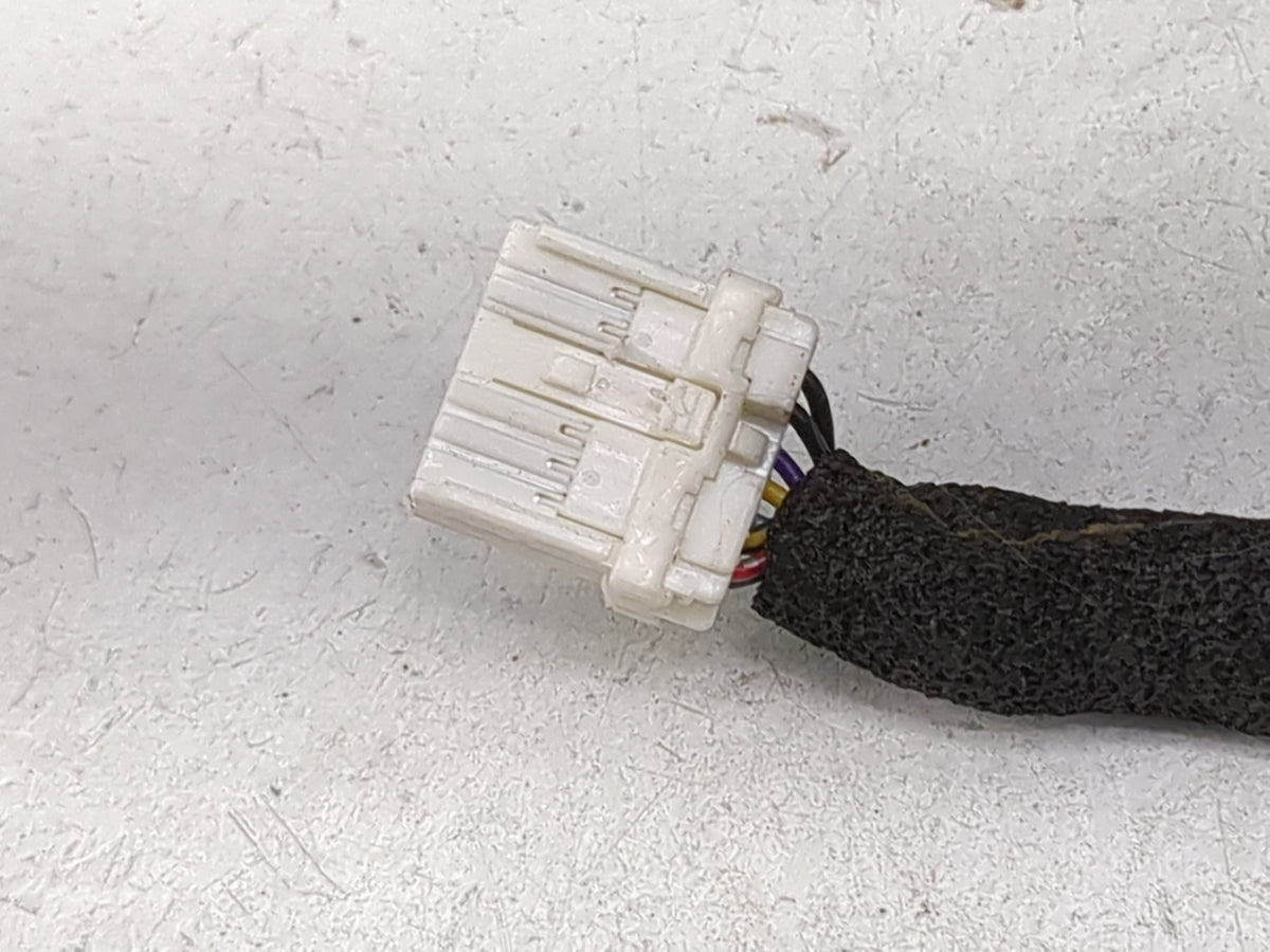 2003-2005 Infiniti Fx35 Driver Side View Mirror - Left Door Mirror OEM Used - Oemusedautoparts1.com